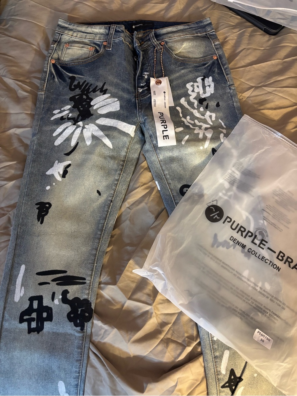 Purple Brand Women's Blue Skinny Jeans with Painted Graphic Accents